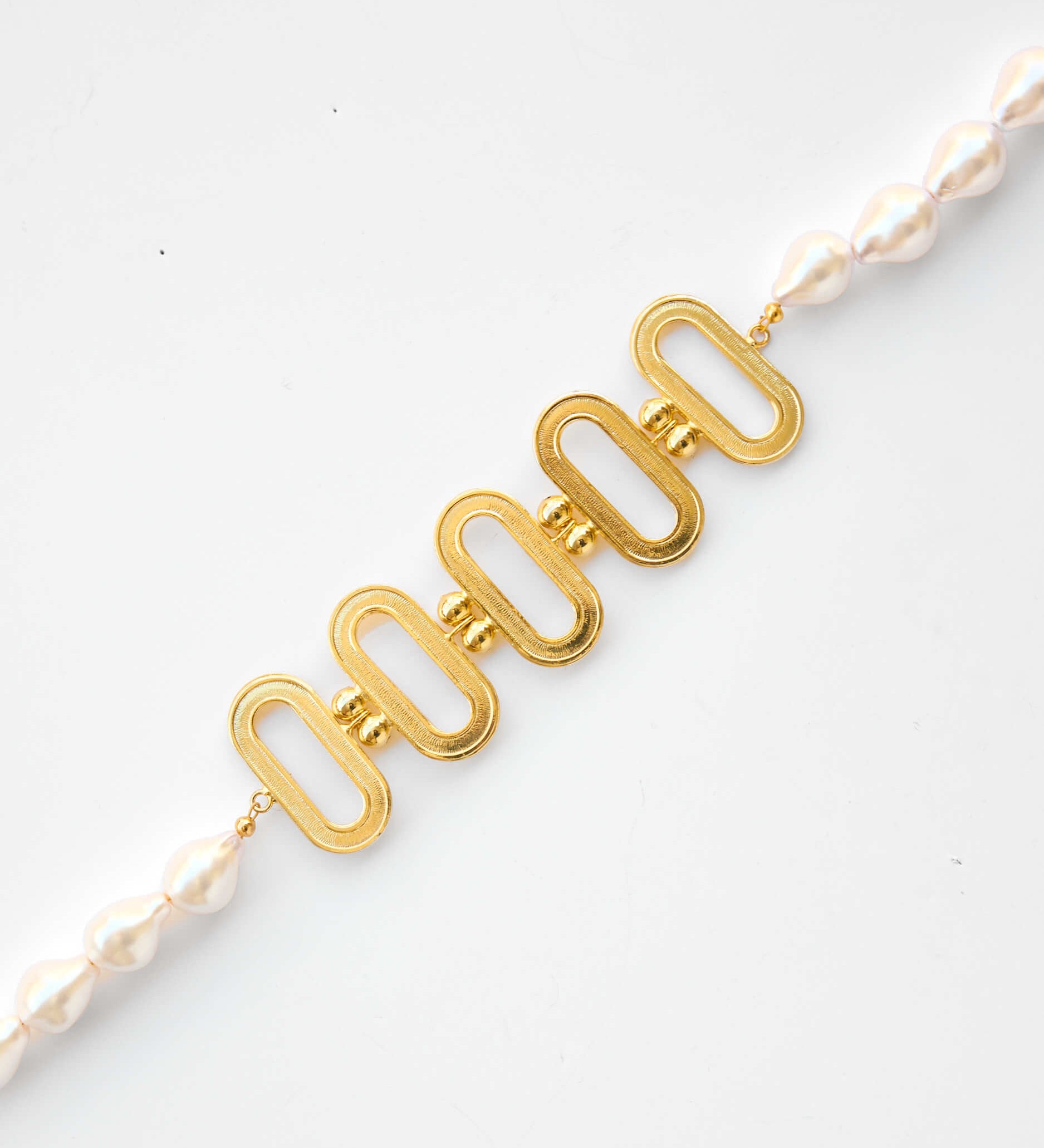 Art Deco Choker – 24k Gold & Perlen | Yasèmia Choker Yasèmia