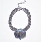 Concha Halskette (Silber/Aqua) | Silberversilberte Muschel-Kette mit Aqua-Kristallen – Yasèmia Yasèmia