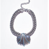 Concha Halskette (Silber/Aqua) | Silberversilberte Muschel-Kette mit Aqua-Kristallen – Yasèmia Yasèmia