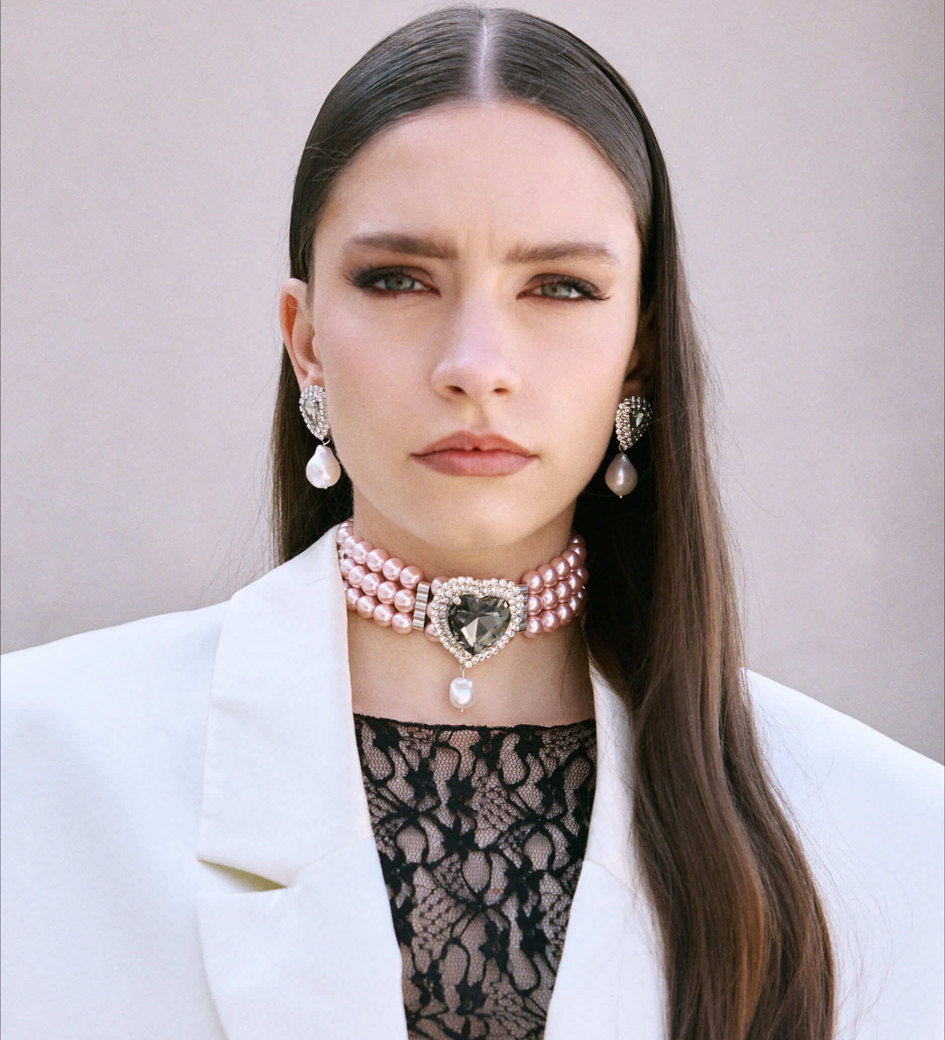 Eloise Choker – Preciosa Kristalle & Perle | Yasèmia Choker Yasèmia