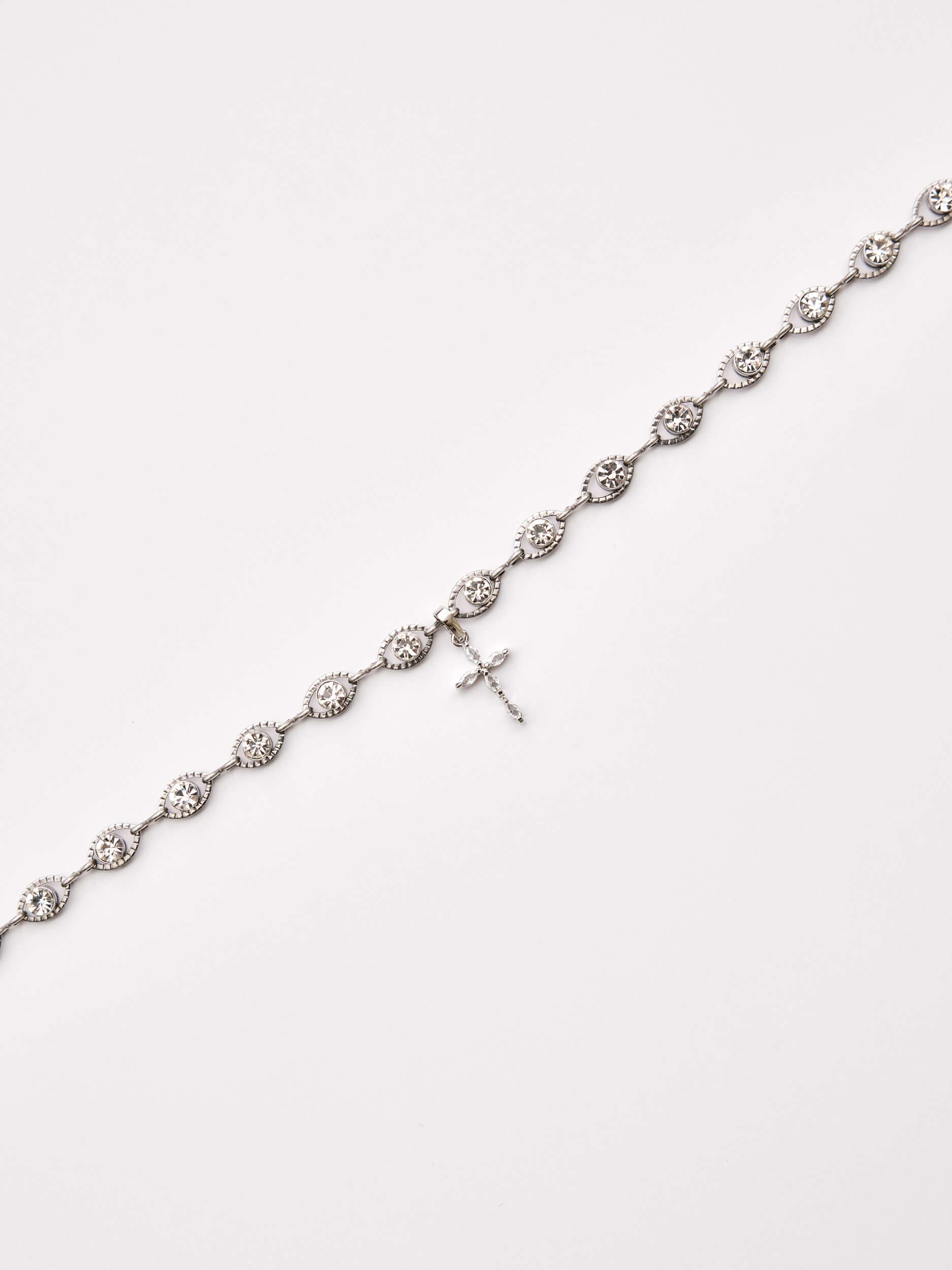 Kaja Choker – Silber, Zirkon & Herzanhänger | Yasèmia Choker Yasèmia