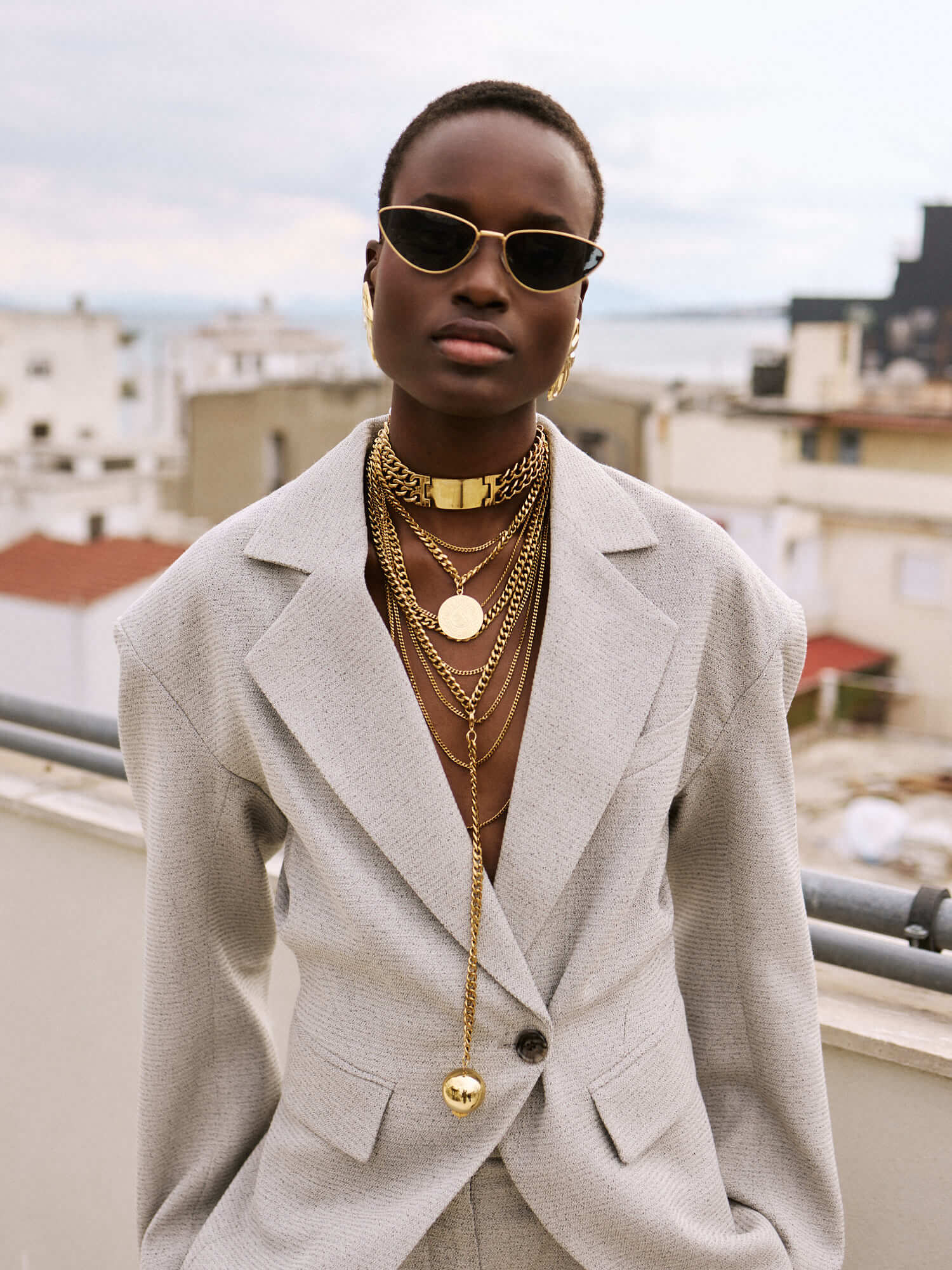 Lumiere Gürtel – Goldplated Kettenaccessoire | Yasèmia Jewellery Yasèmia