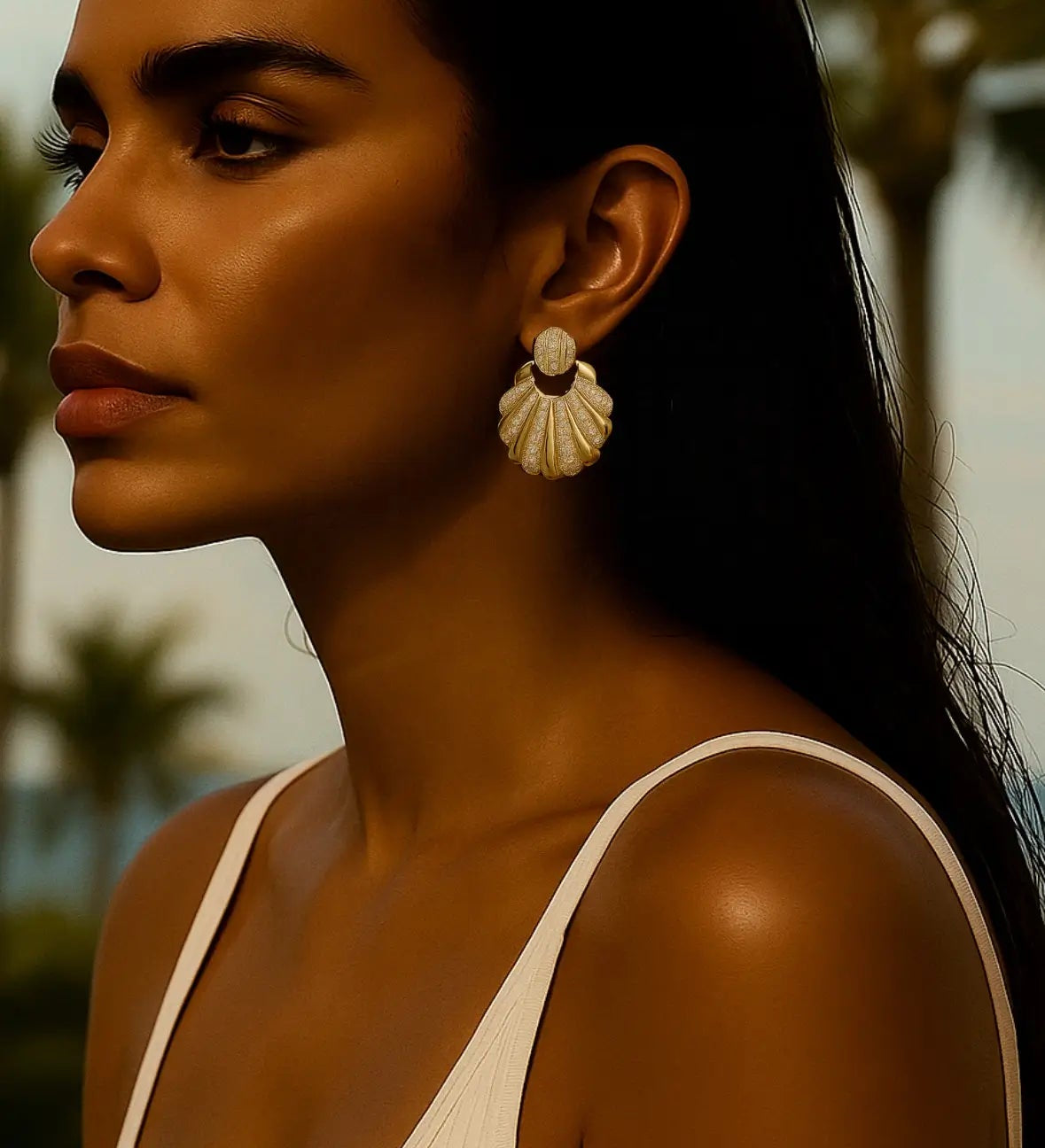 Yasemia Schmuck handgemachte Düsseldorf Muscheln Ohrringe Gold und Zirkonia