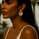 Yasemia Schmuck handgemachte Düsseldorf Muscheln Ohrringe Gold und Zirkonia
