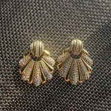 Yasemia Schmuck handgemachte Düsseldorf Muscheln Ohrringe Gold und Zirkonia