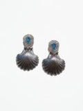 Ocean Muse Ohrringe (Silber/Aqua) | Silberversilberte Muschel-Ohrringe mit Aqua-Kristallen – Yasèmia Earrings Yasèmia