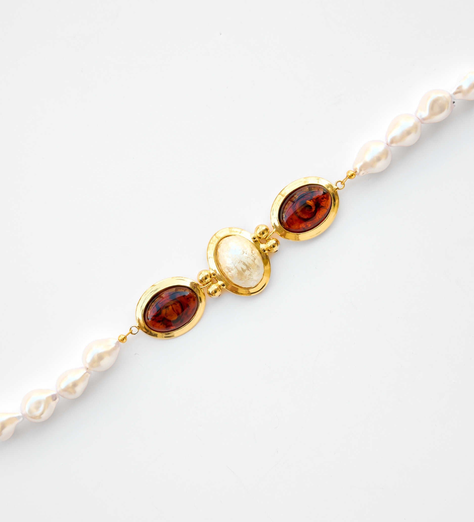 Second Story Choker – 24k Gold, Perlen & Schildpatt | Yasèmia Choker Yasèmia