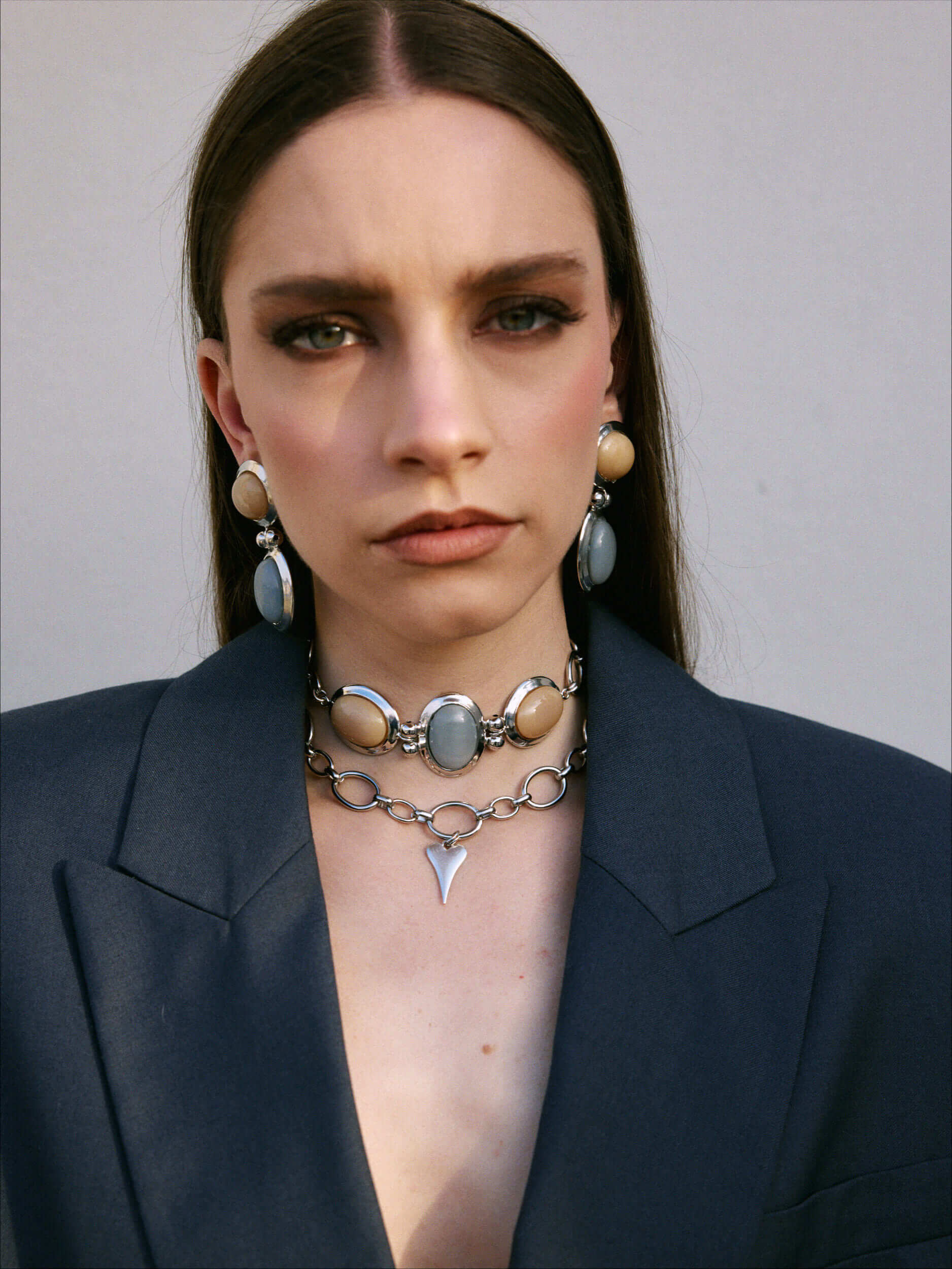 Silver Haze Choker – Glas Cabochons | Yasèmia Choker Yasèmia