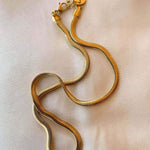 Elegante Schlangenkette aus 18 Karat vergoldetem Edelstahl - Perfekt für jeden Tag l Yasèmia Jewellery Yasèmia