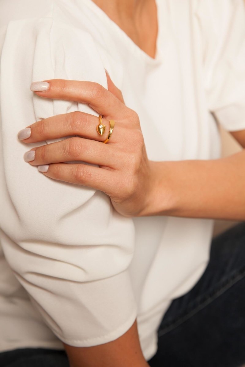 Bernadette Ring aus 24K vergoldetem Bronze mit Swarovski - Steinen l Yasèmia Jewellery Yasèmia