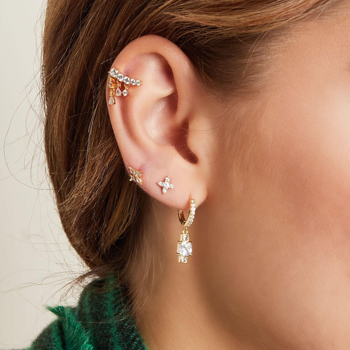 Deliah Piercing Ohrringe - 18K Goldplattierter Zirkon l Yasèmia Jewellery Yasèmia