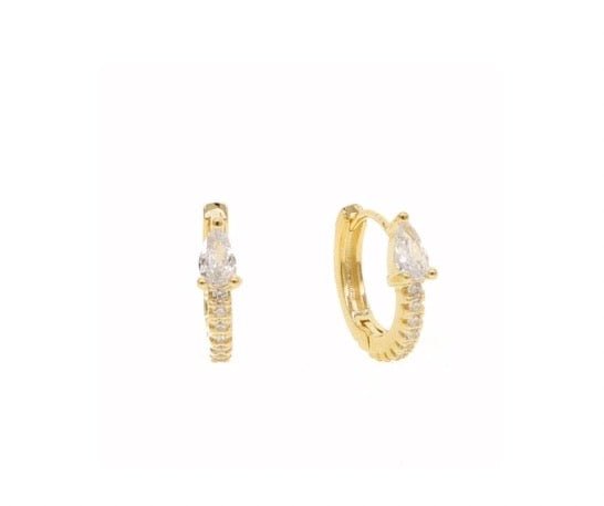 Mini Huggie Ohrringe aus 18K vergoldetem Zirkon - Eleganz für jeden Anlass l Yasèmia Jewellery Yasèmia