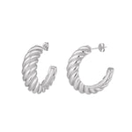 Elegante Kiara Creolen aus 18K vergoldetem Edelstahl l Yasèmia Jewellery Yasèmia