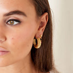 Elegante Kiara Creolen aus 18K vergoldetem Edelstahl l Yasèmia Jewellery Yasèmia