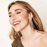 Herzförmige Ohrringe in 18K vergoldetem Kupfer mit Zirkonen - Elegantes Geschenk für besondere Anlässe l Yasèmia Jewellery Yasèmia
