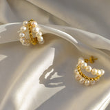 Margaret Ohrringe aus 18K vergoldetem Edelstahl mit Süßwasserperlen – Elegante Statement - Form l Yasèmia Jewellery Yasèmia