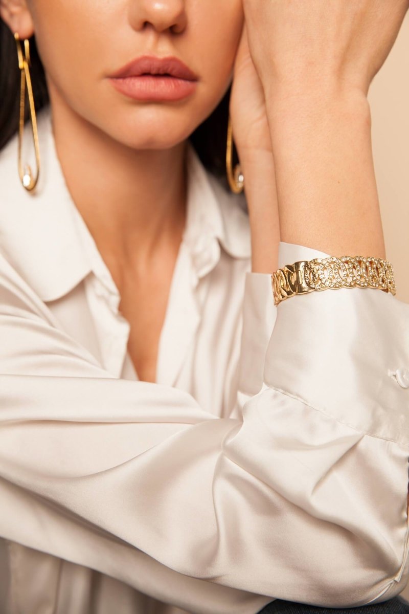 Handgefertetes Armband Noélia - 18K vergoldetes Bronze mit funkelnden Kristallen l Yasèmia Jewellery Yasèmia