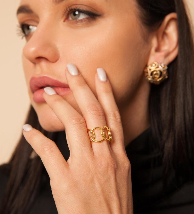Eleganter violetter Ring aus vergoldetem Bronze – Verstellbar & Hypoallergen l Yasèmia Jewellery Yasèmia
