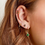 Luxuriöse Yakusha Ohrstecker mit 18K Goldbeschichtung und funkelnden Zirkonia l Yasèmia Jewellery Yasèmia